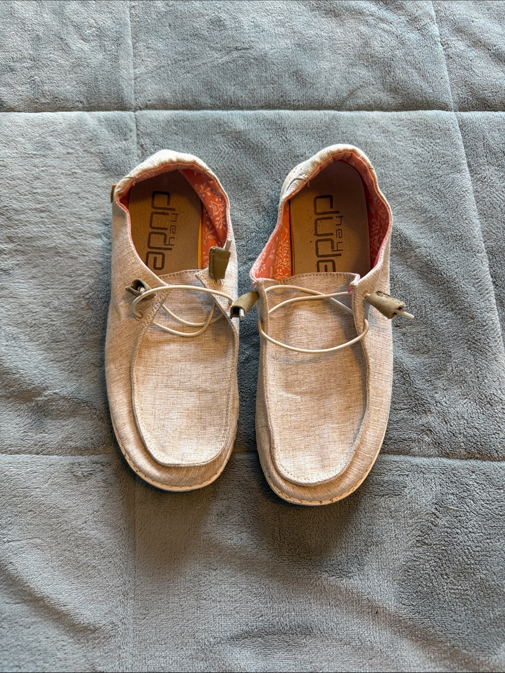 Hey Dude Men’s Light Beige Canvas Boat Shoes with Tan Laces